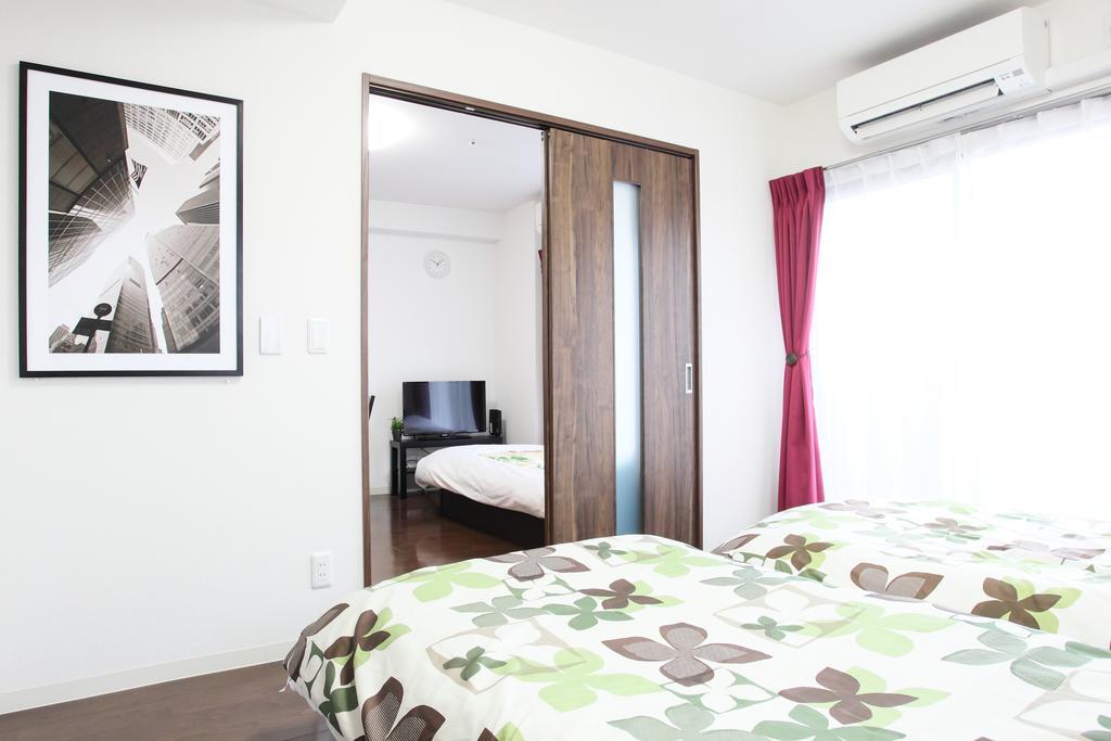 La Familia Yamasaka Apartment Osaka Exterior photo