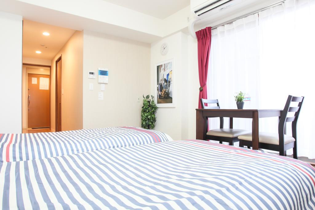 La Familia Yamasaka Apartment Osaka Exterior photo