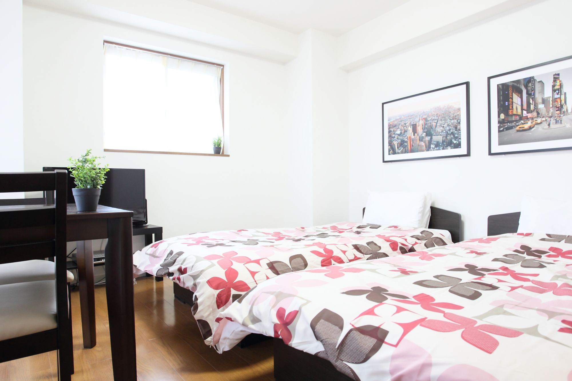La Familia Yamasaka Apartment Osaka Exterior photo